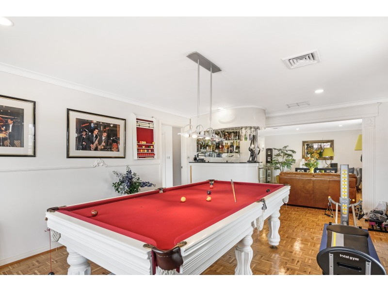 1 Durrant Place, Endeavour Hills VIC 3802