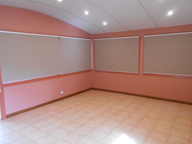 1 Reynolds Court, Endeavour Hills VIC 3802