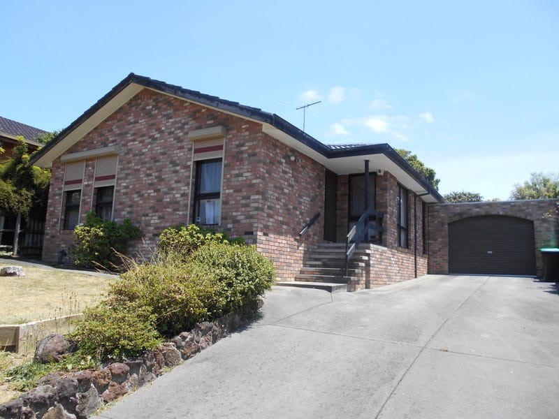 20 Wevlin Close, Endeavour Hills VIC 3802
