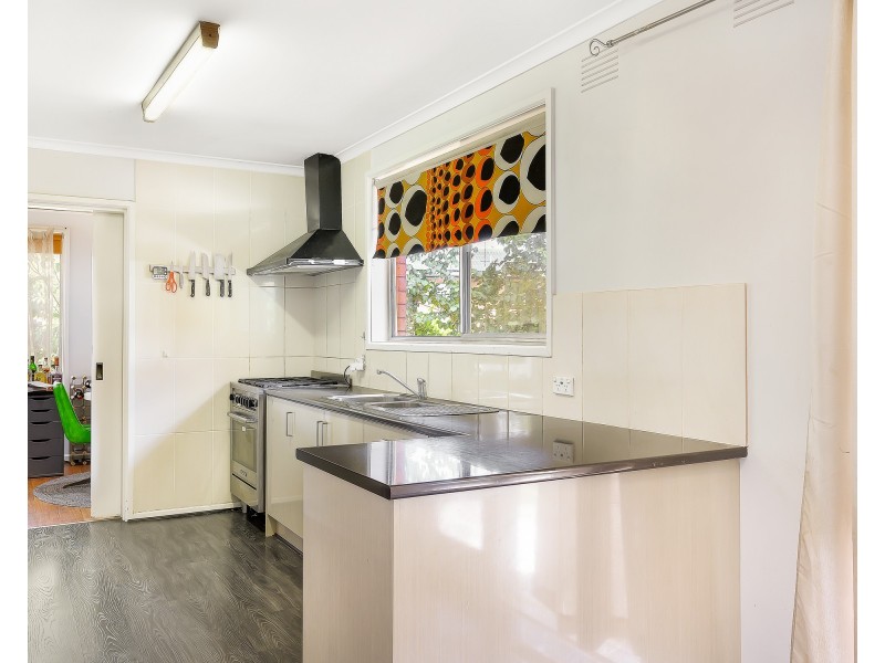 10 Correa Place, Endeavour Hills VIC 3802