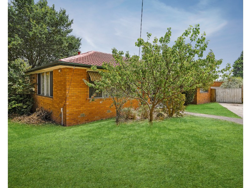10 Correa Place, Endeavour Hills VIC 3802