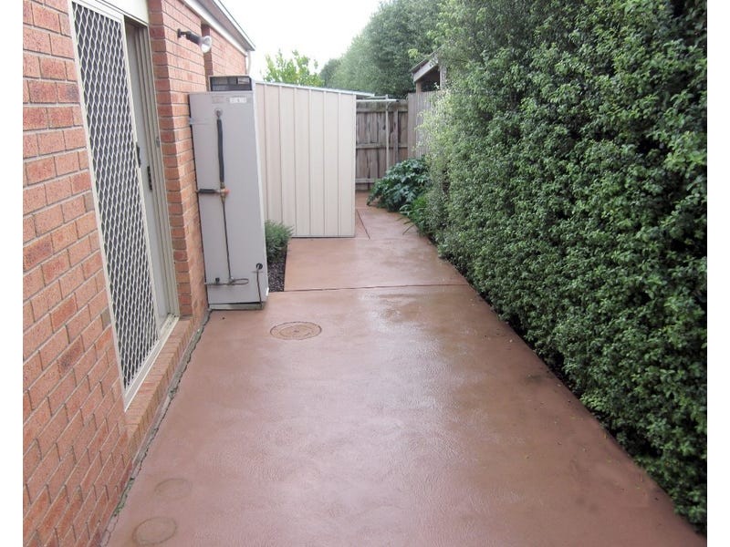 2/40 Player Drive, Narre Warren VIC 3805