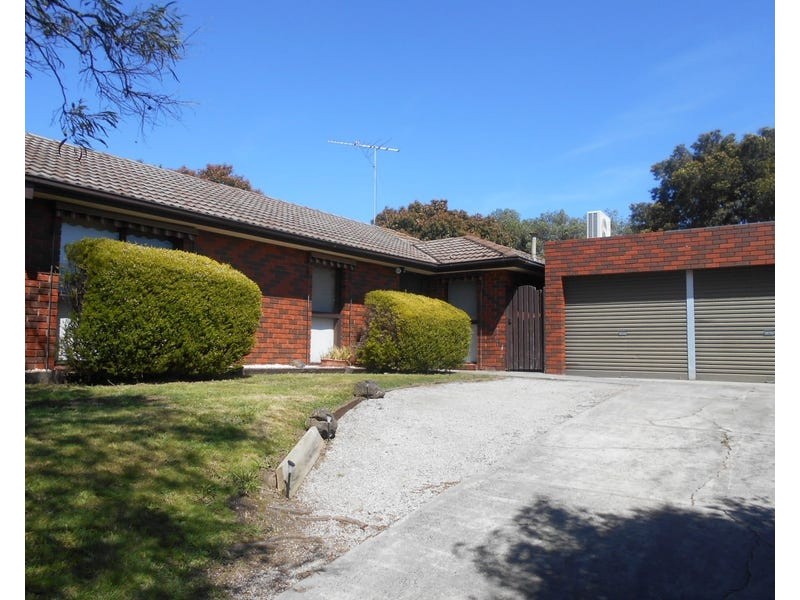 268 James Cook Drive, Endeavour Hills VIC 3802