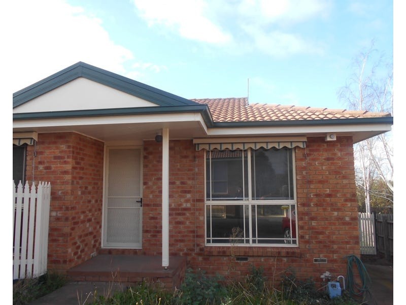 2/20 Bramwell Close, Endeavour Hills VIC 3802