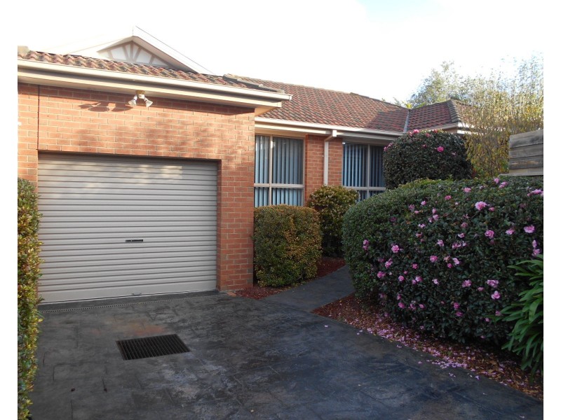 2/13 Landhill Court, Hallam VIC 3803