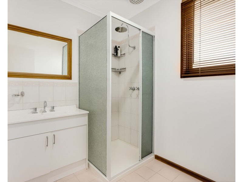 10 Tufnel Court, Endeavour Hills VIC 3802