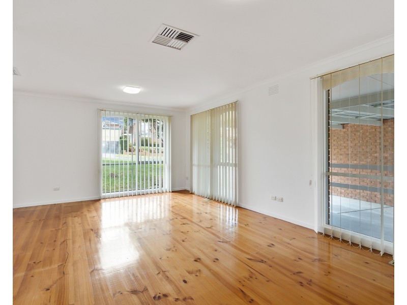 3 wevlin Close, Endeavour Hills VIC 3802