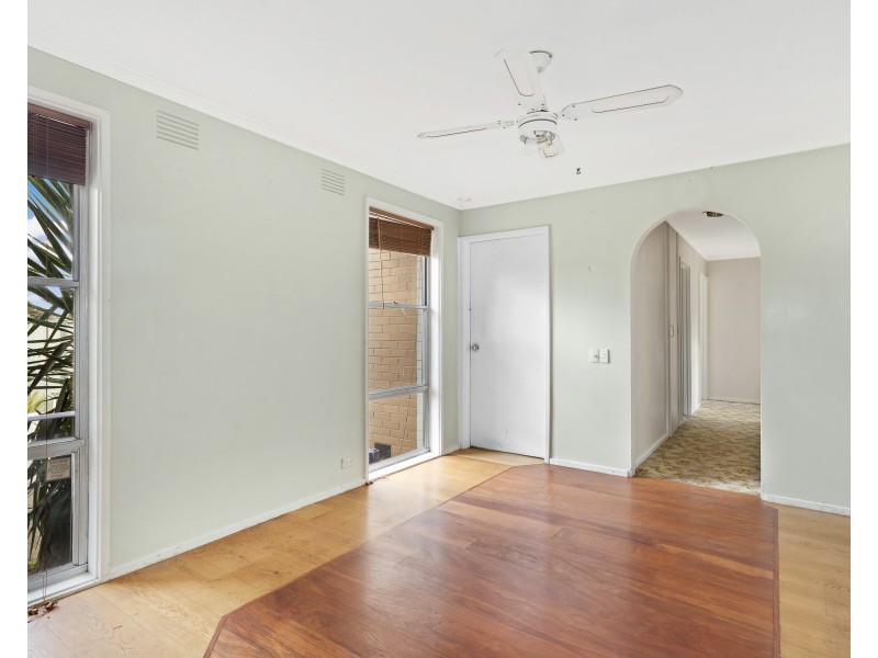 5 Bittern Drive, Endeavour Hills VIC 3802