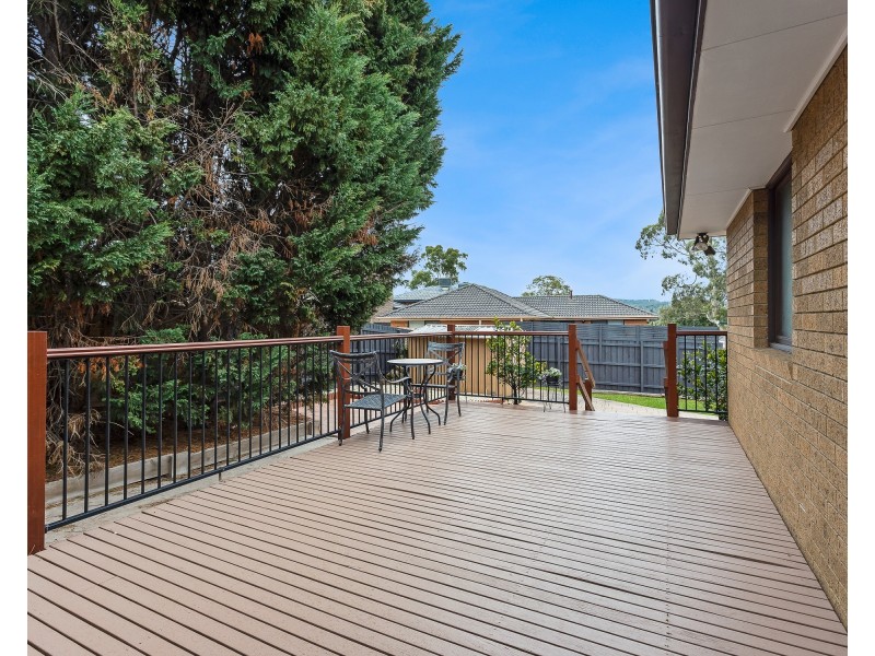 14 Chiswick Court, Endeavour Hills VIC 3802