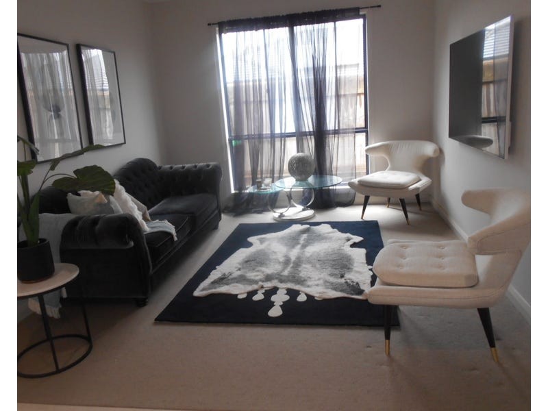 19 Orbison Court, Endeavour Hills VIC 3802