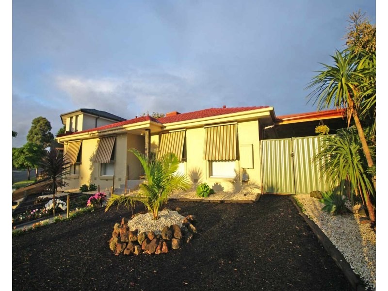 1 Ponto Court, Endeavour Hills VIC 3802