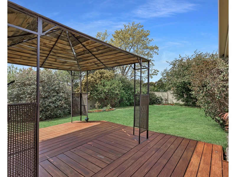 7 Mildura Crescent, Endeavour Hills VIC 3802