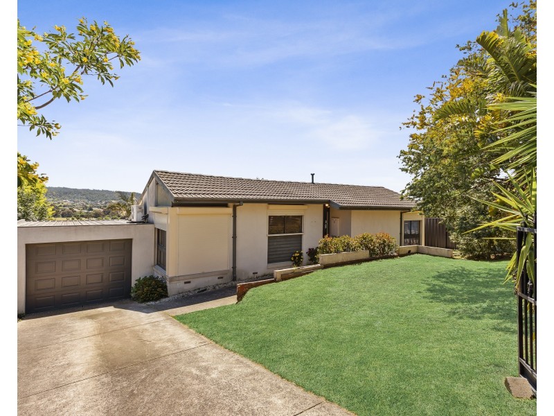 25 Scotsburn Way, Endeavour Hills VIC 3802