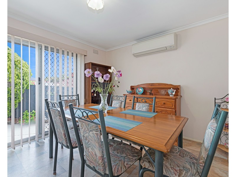 79 Charles Green Avenue, Endeavour Hills VIC 3802