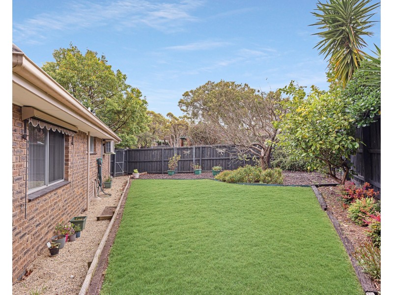 79 Charles Green Avenue, Endeavour Hills VIC 3802