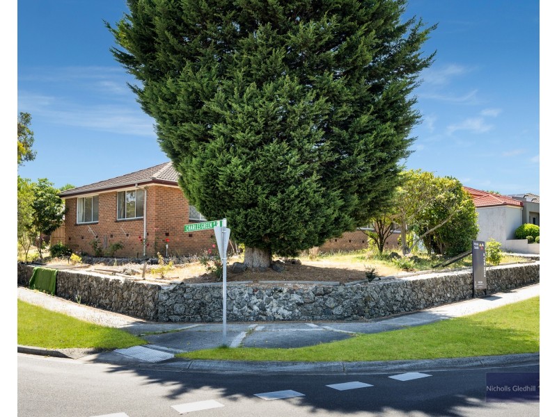 83 Charles Green Avenue, Endeavour Hills VIC 3802