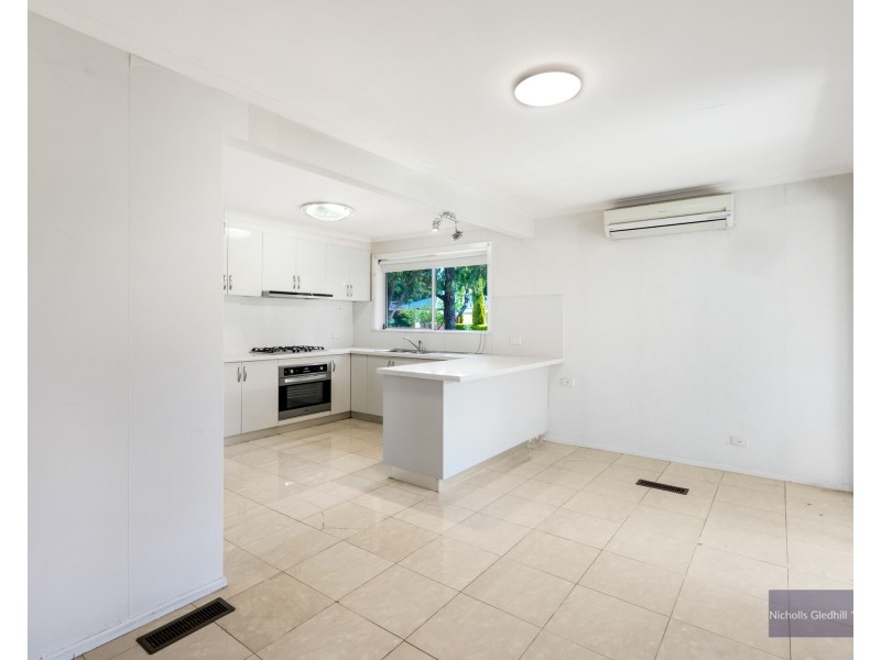 83 Charles Green Avenue, Endeavour Hills VIC 3802