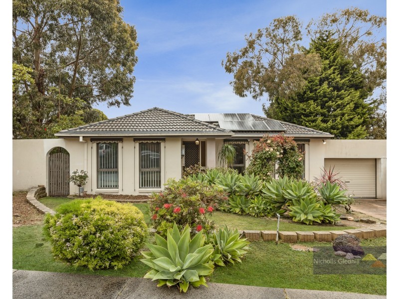 6 Tasman Place, Endeavour Hills VIC 3802