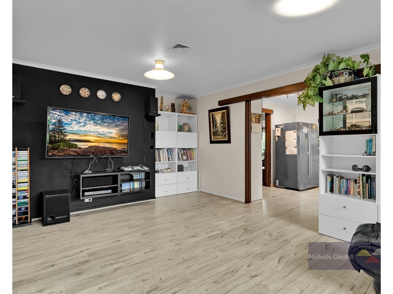 2 Salicina Court, Endeavour Hills VIC 3802