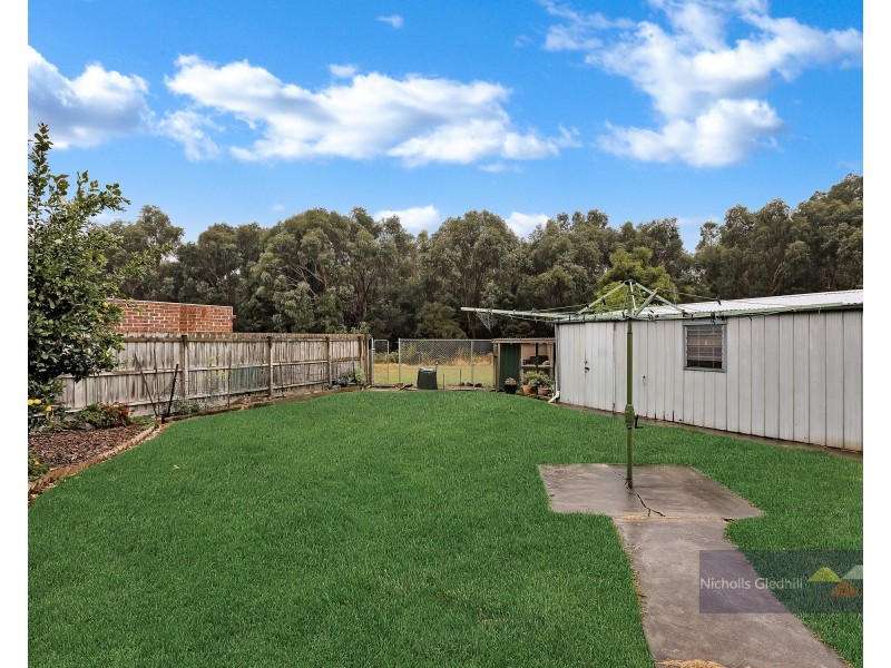 2 Salicina Court, Endeavour Hills VIC 3802