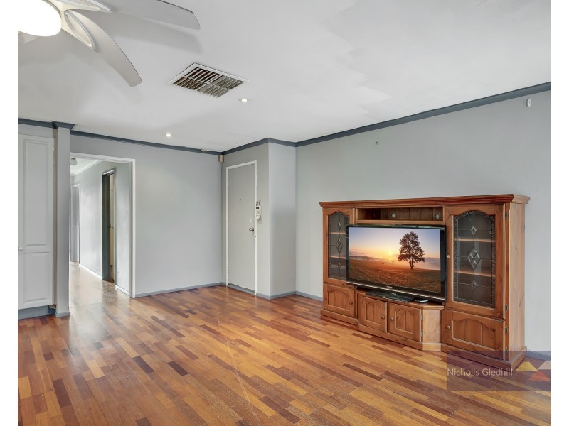 9 Dundee Court, Endeavour Hills VIC 3802