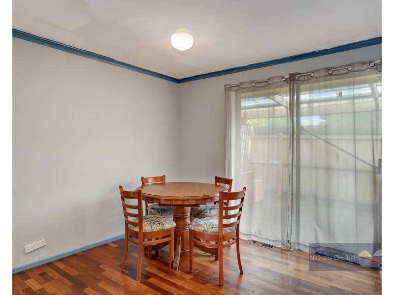 9 Dundee Court, Endeavour Hills VIC 3802