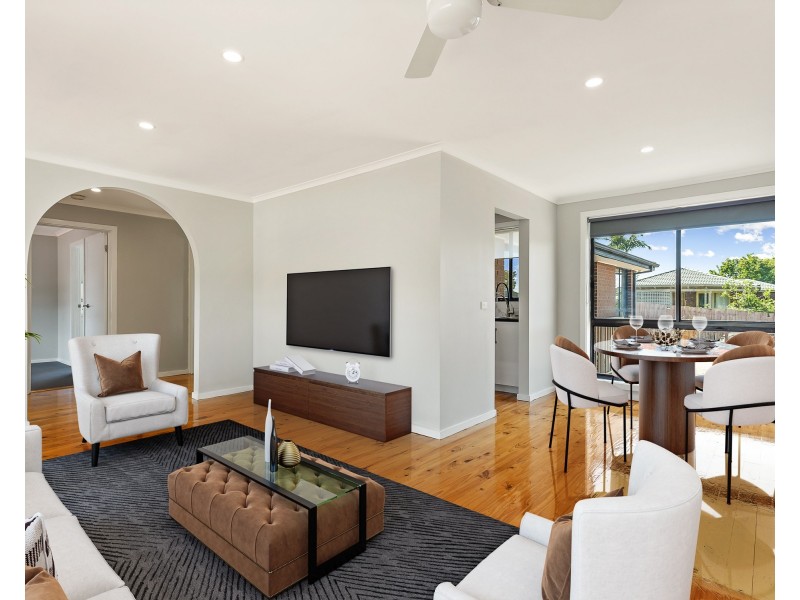 2 Merryn Close, Endeavour Hills VIC 3802