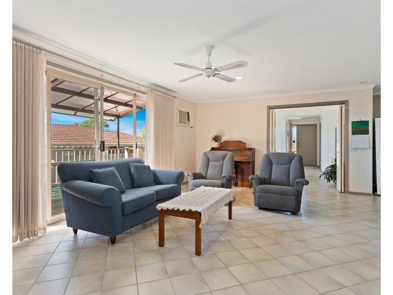 67 Marson Crescent, Hallam VIC 3803