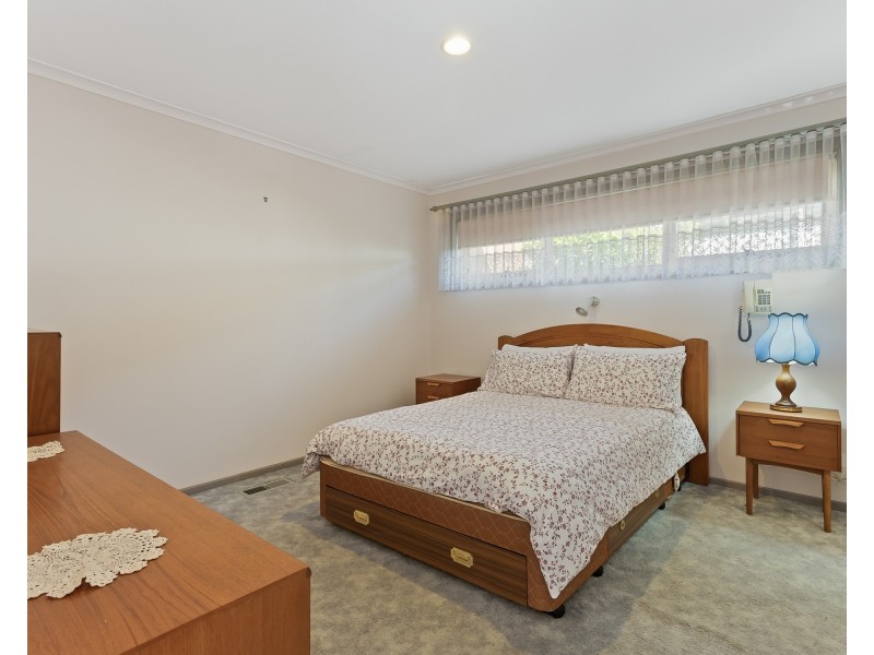 67 Marson Crescent, Hallam VIC 3803