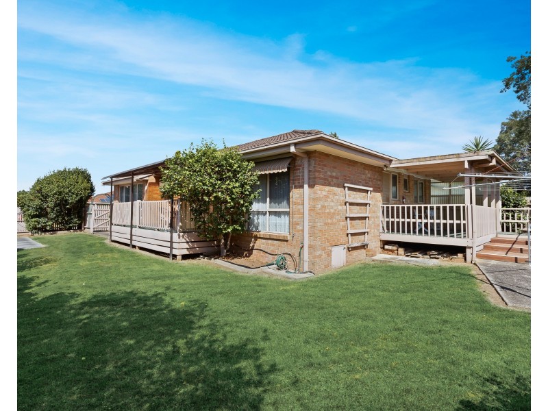 67 Marson Crescent, Hallam VIC 3803