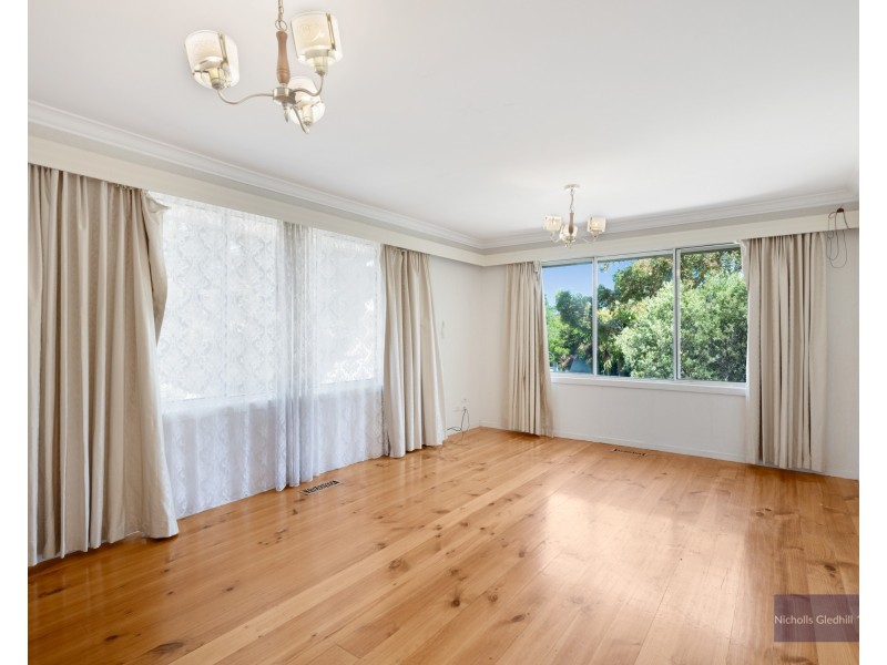 83 Charles Green Avenue, Endeavour Hills VIC 3802