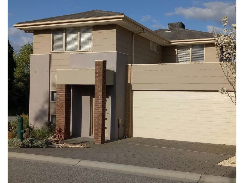7 Barrier Reef Circuit, Endeavour Hills VIC 3802