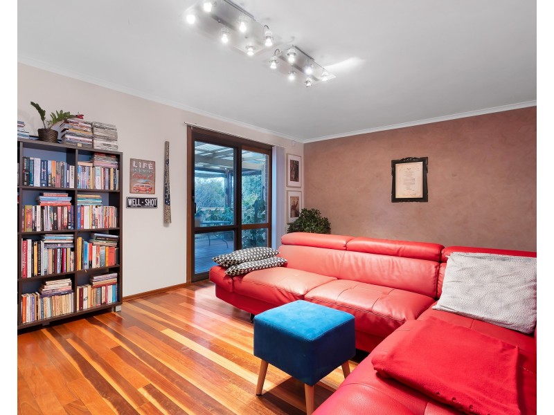 11 Sheridan Court, Endeavour Hills VIC 3802