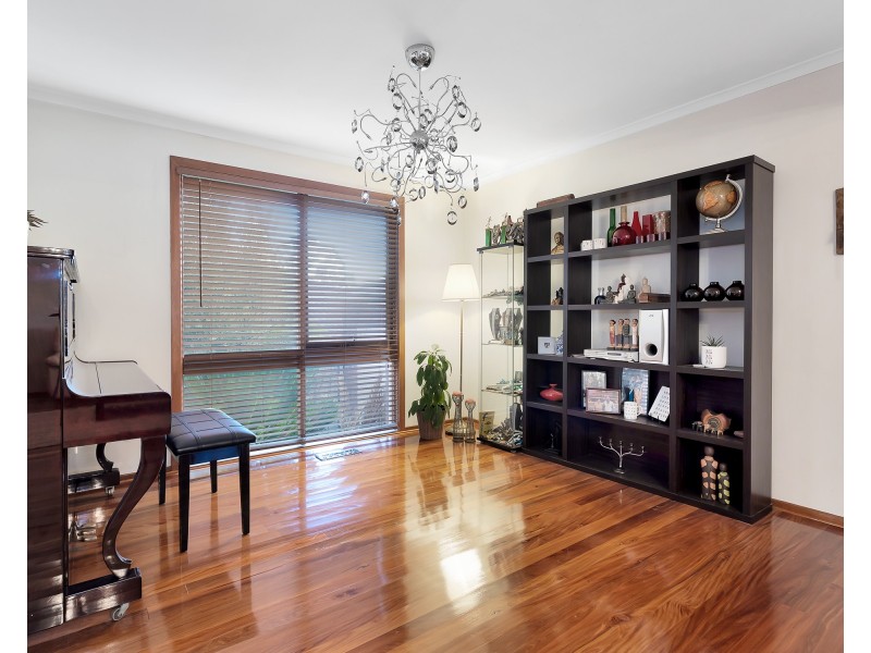 11 Sheridan Court, Endeavour Hills VIC 3802