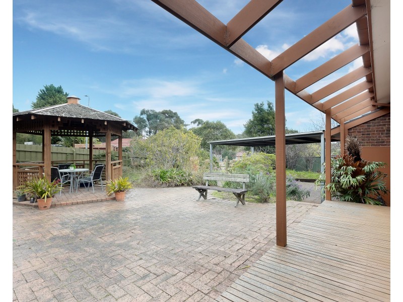 1 Harrow Place, Endeavour Hills VIC 3802