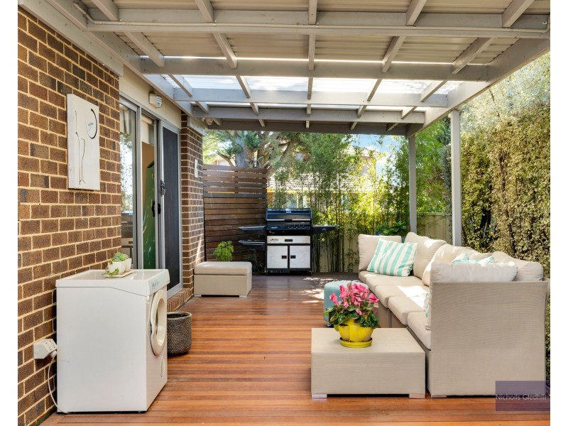 2/8 Kassan Gardens, Endeavour Hills VIC 3802