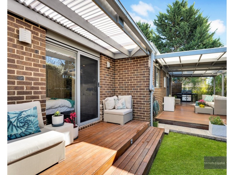 2/8 Kassan Gardens, Endeavour Hills VIC 3802