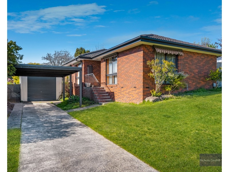 50 Mossgiel Park Drive, Endeavour Hills VIC 3802