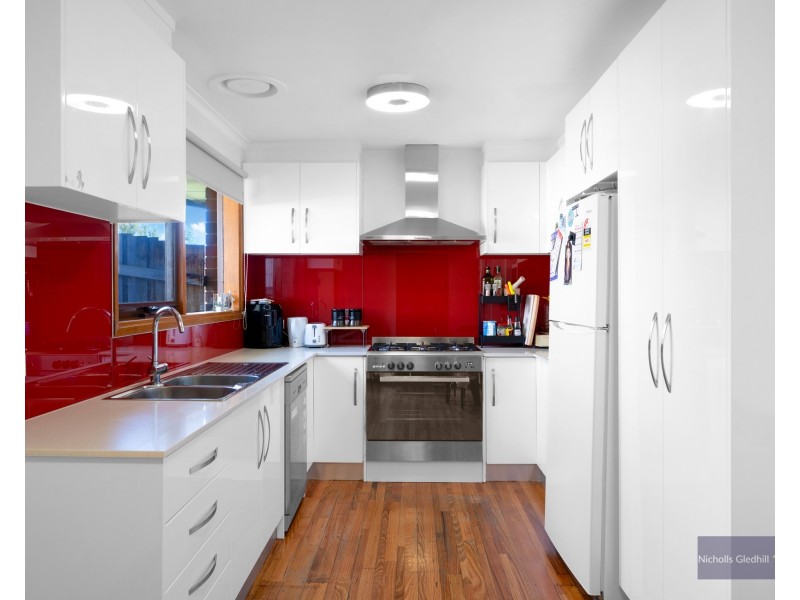 50 Mossgiel Park Drive, Endeavour Hills VIC 3802