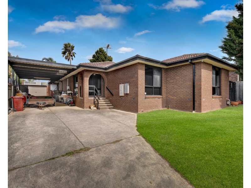 20 Monteith Crescent, Endeavour Hills VIC 3802