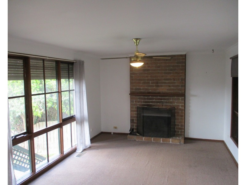14 Coledale Close, Endeavour Hills VIC 3802