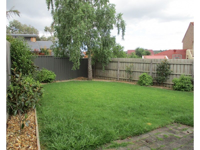31 Huxley Crescent, Endeavour Hills VIC 3802