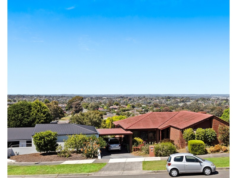 2 Bligh Court, Endeavour Hills VIC 3802