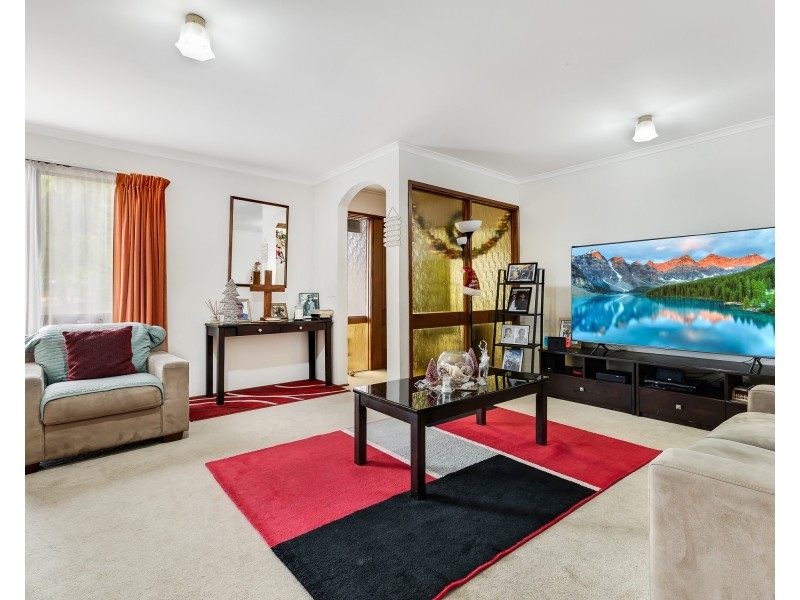 53 Daniel Solander Drive, Endeavour Hills VIC 3802