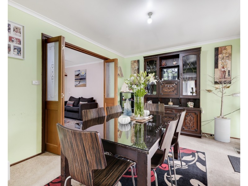 53 Daniel Solander Drive, Endeavour Hills VIC 3802