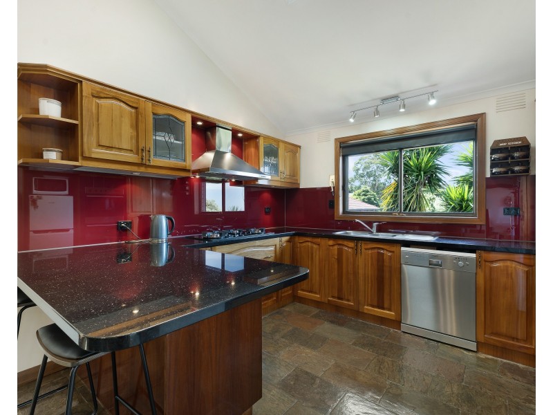 6 Bligh Court, Endeavour Hills VIC 3802