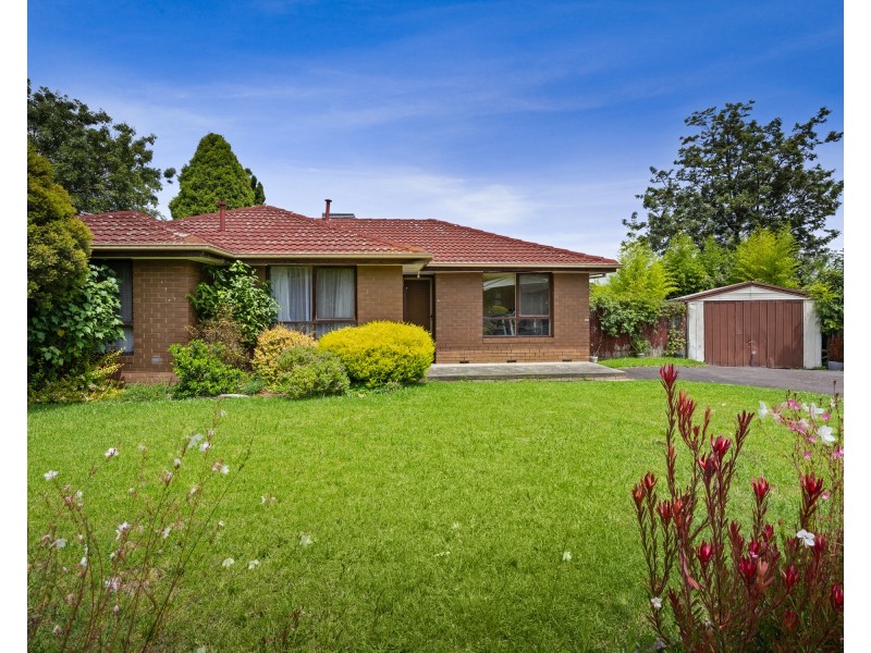 1 Pycnantha Court, Endeavour Hills VIC 3802