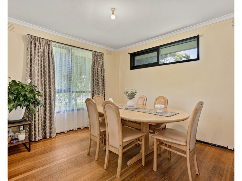 1 Pycnantha Court, Endeavour Hills VIC 3802