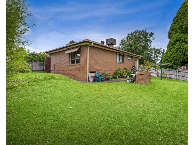 1 Pycnantha Court, Endeavour Hills VIC 3802