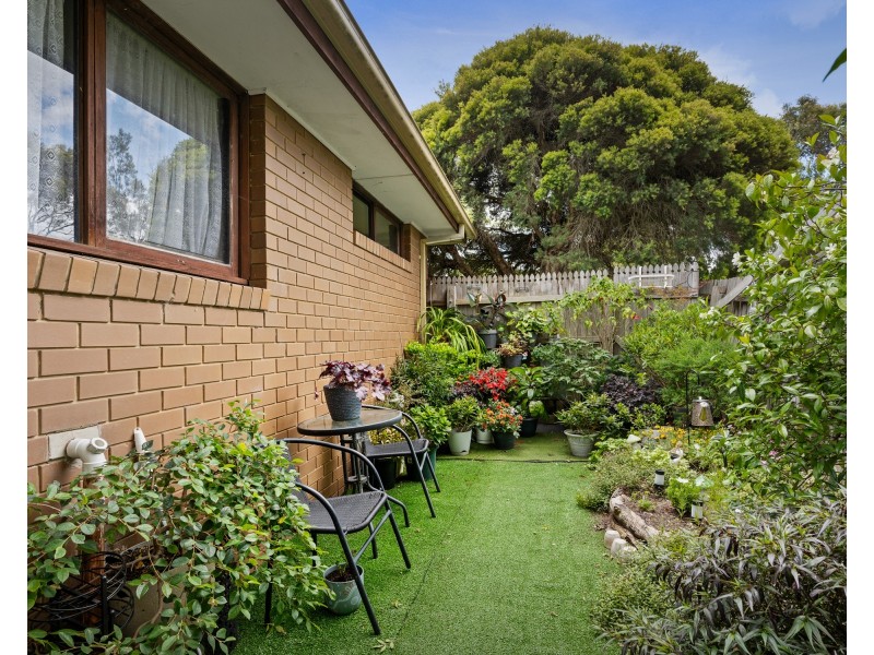 1 Pycnantha Court, Endeavour Hills VIC 3802